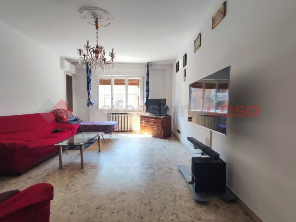 appartamento in vendita a Carpi in zona Centro Storico