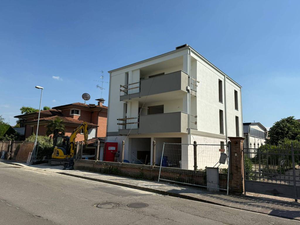 appartamento in vendita a Carpi in zona Quartirolo
