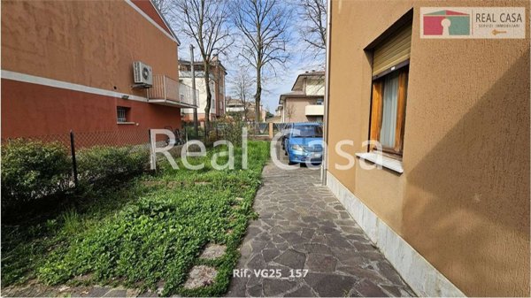 casa indipendente in vendita a Carpi in zona Cortile