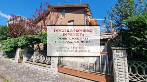 casa indipendente in vendita a Carpi