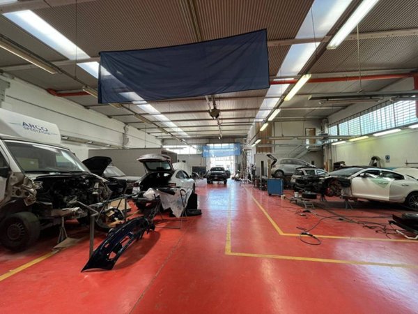 negozio in vendita a Carpi in zona Fossoli
