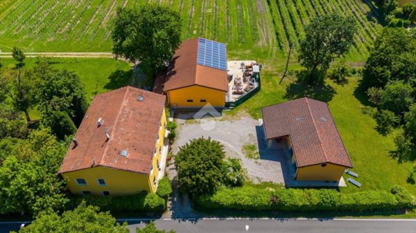 casa indipendente in vendita a Carpi in zona San Marino