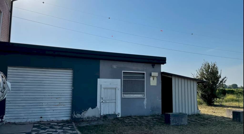 casa indipendente in vendita a Carpi