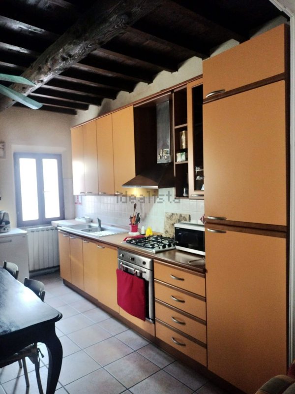 appartamento in vendita a Carpi in zona Centro Storico