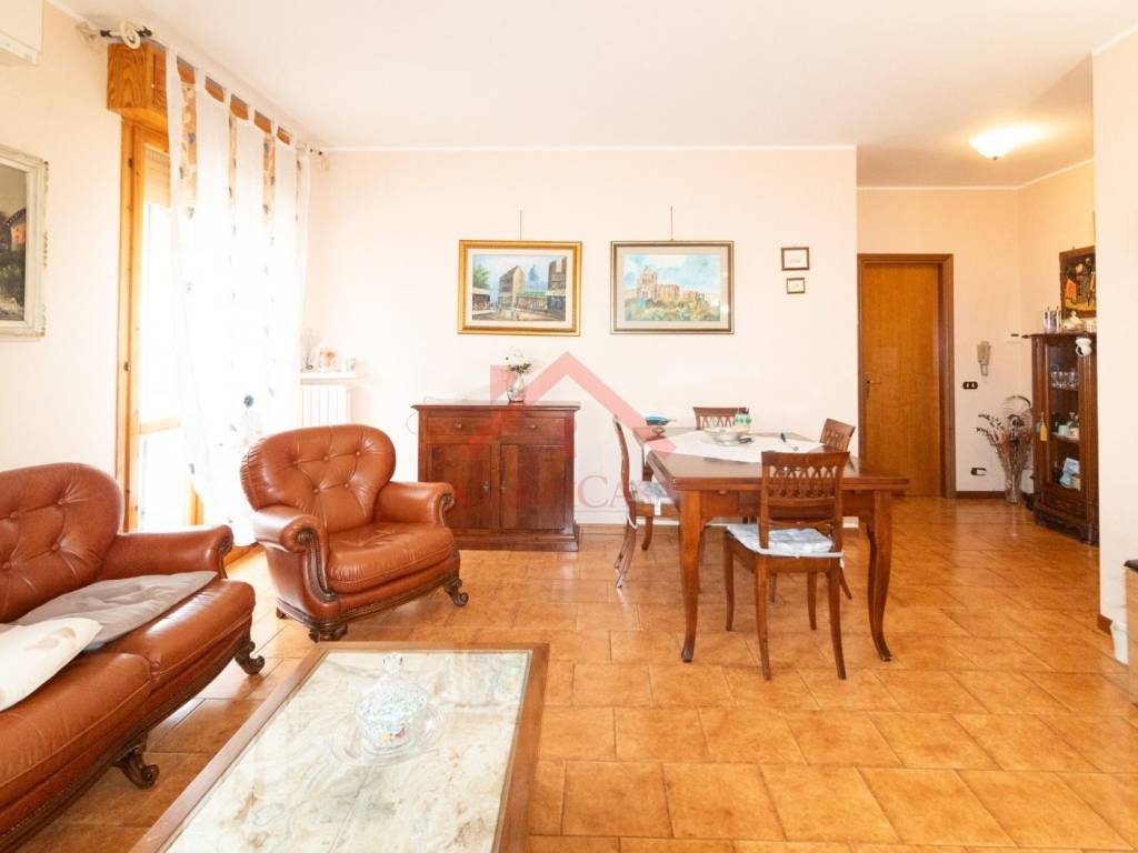 casa indipendente in vendita a Carpi in zona Cibeno Pile