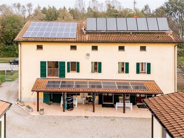 casale in vendita a Carpi in zona San Marino