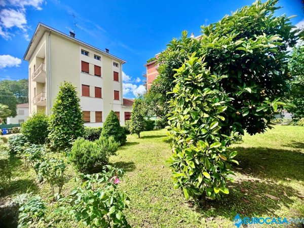 casa indipendente in vendita a Carpi