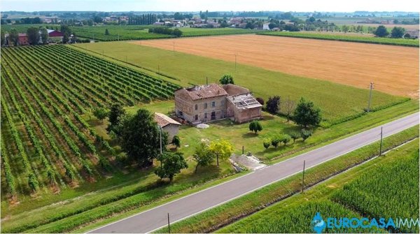 casa indipendente in vendita a Carpi in zona Fossoli