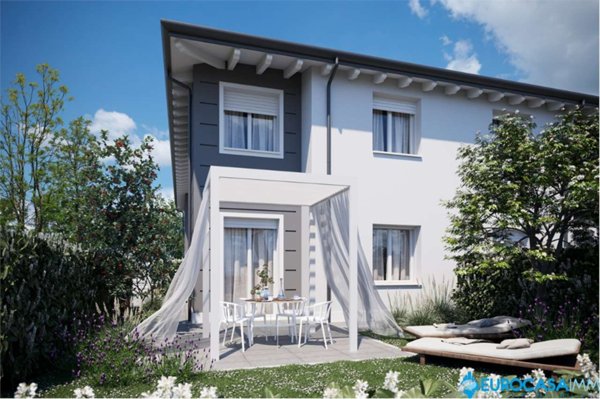 casa indipendente in vendita a Carpi
