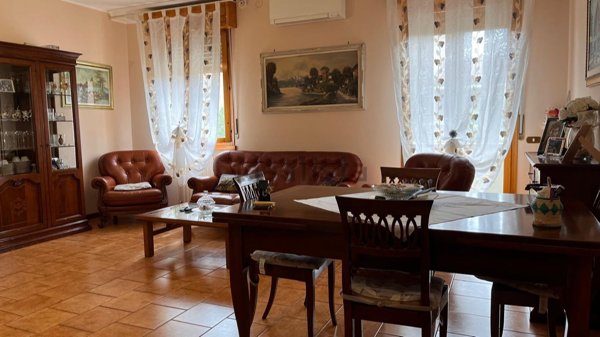 casa indipendente in vendita a Carpi