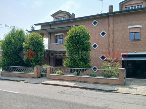 casa indipendente in vendita a Carpi in zona Cibeno Pile