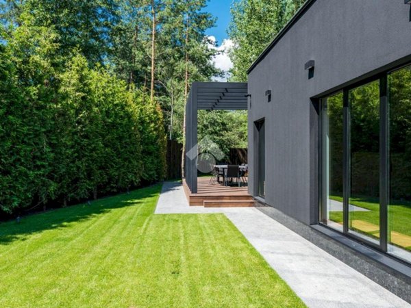 casa indipendente in vendita a Carpi