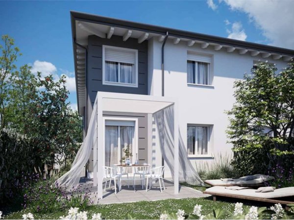 casa indipendente in vendita a Carpi in zona Cibeno Pile