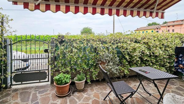 casa indipendente in vendita a Carpi in zona Gargallo