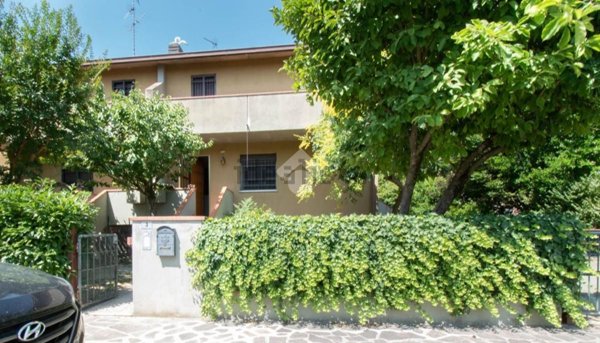 casa indipendente in vendita a Carpi in zona Fossoli