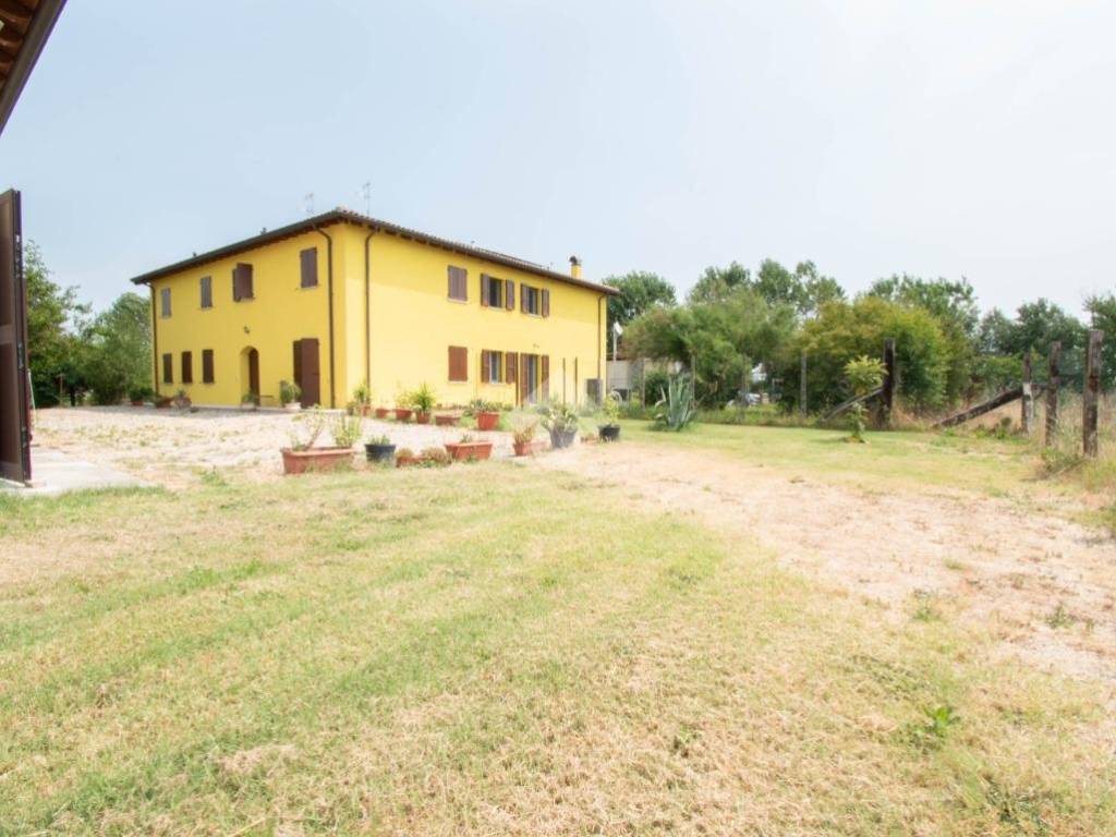 casa indipendente in vendita a Carpi in zona Fossoli