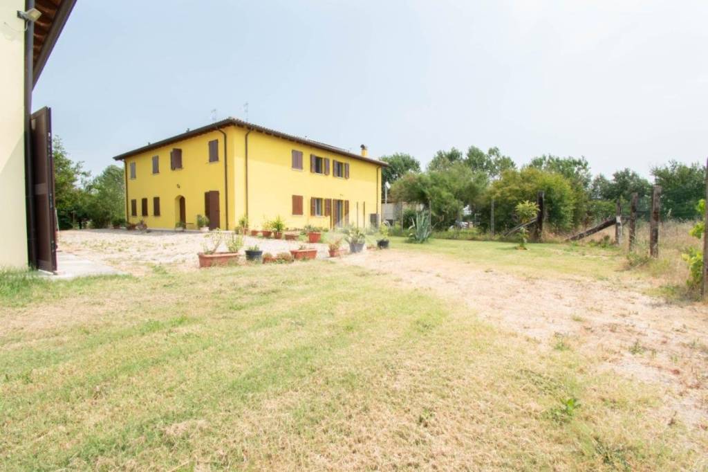 casa indipendente in vendita a Carpi in zona Fossoli