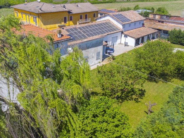 casa indipendente in vendita a Carpi