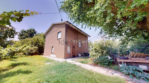 casa indipendente in vendita a Carpi in zona Santa Croce