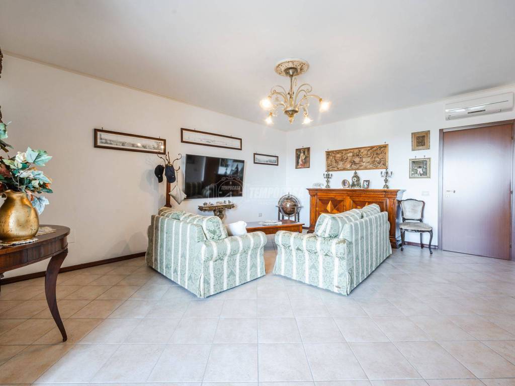 appartamento in vendita a Carpi