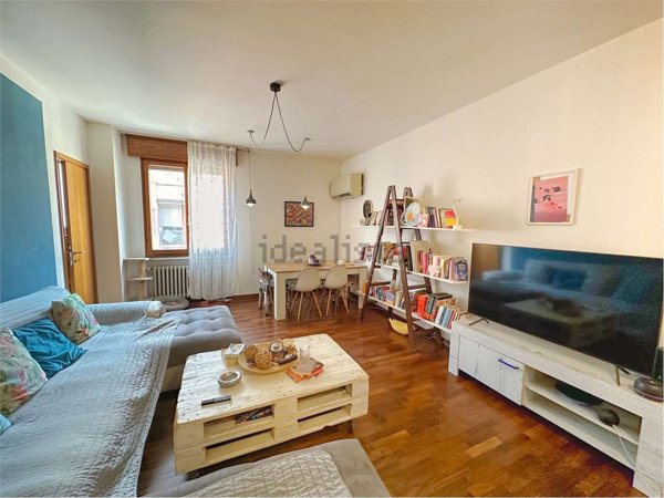 appartamento in vendita a Carpi in zona Centro Storico