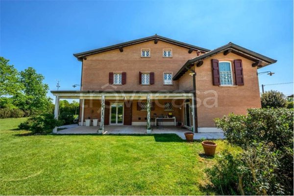 villa in vendita a Carpi in zona Santa Croce