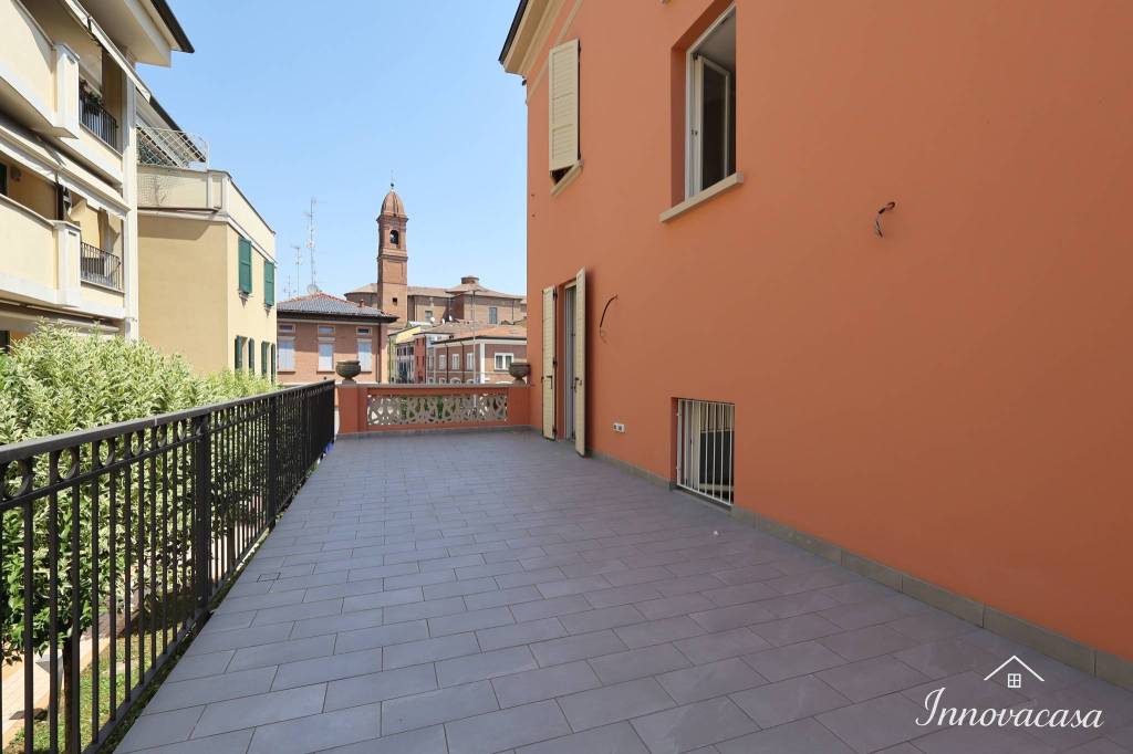 appartamento in vendita a Carpi in zona Centro Storico