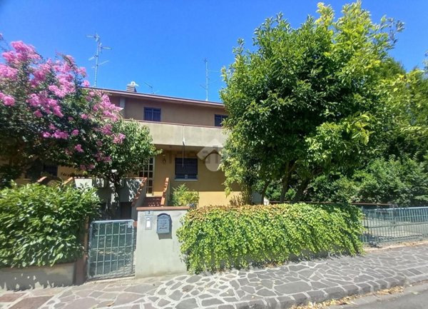 casa indipendente in vendita a Carpi in zona Fossoli
