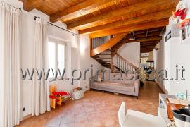 casa indipendente in vendita a Carpi in zona Centro Storico