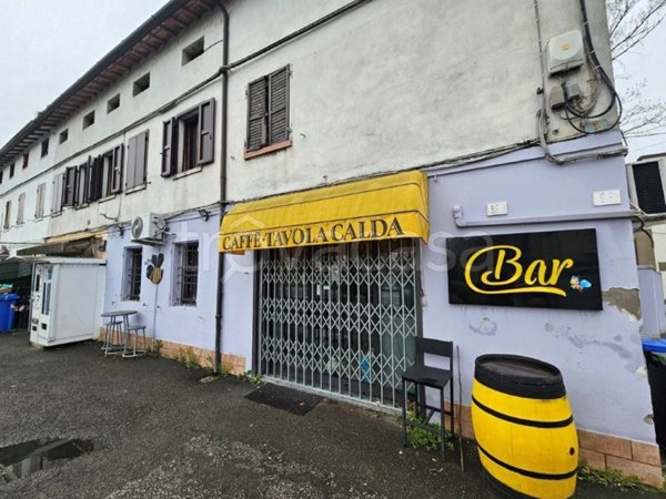 negozio in vendita a Carpi in zona Santa Croce