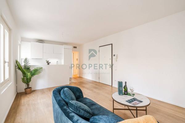 appartamento in vendita a Carpi in zona Centro Storico