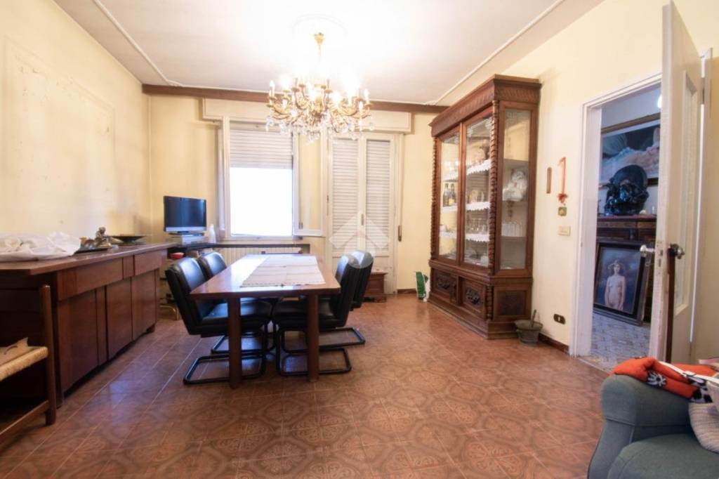 casa indipendente in vendita a Carpi