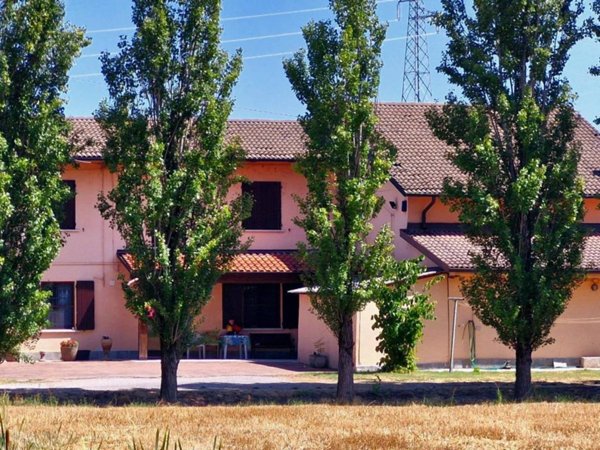 casa indipendente in vendita a Carpi in zona Budrione