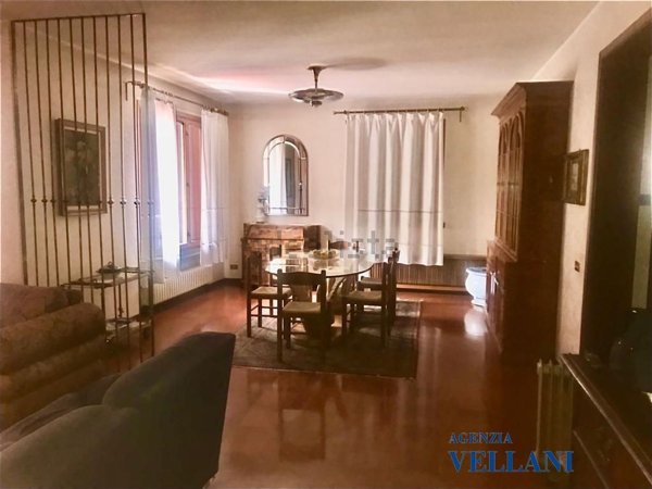 casa indipendente in vendita a Carpi