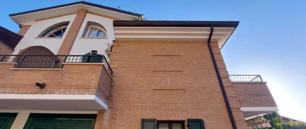casa indipendente in vendita a Carpi