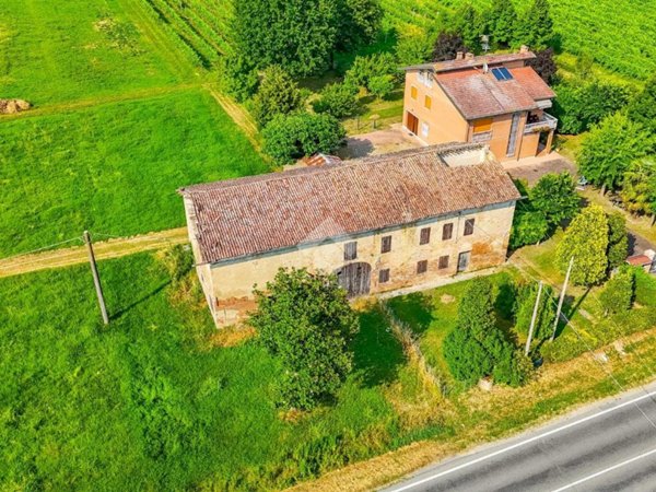 casa semindipendente in vendita a Carpi