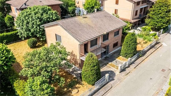casa indipendente in vendita a Carpi in zona Fossoli