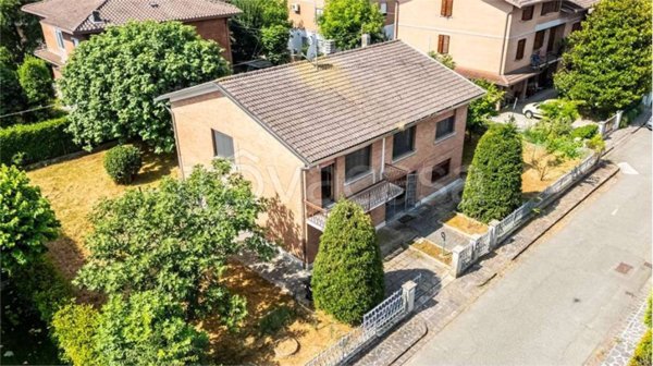 casa indipendente in vendita a Carpi in zona Fossoli