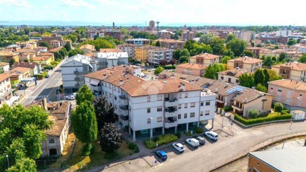 appartamento in vendita a Carpi in zona Centro Storico