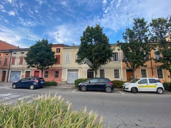 casa indipendente in vendita a Carpi