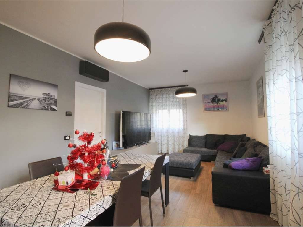 casa indipendente in vendita a Carpi in zona Fossoli