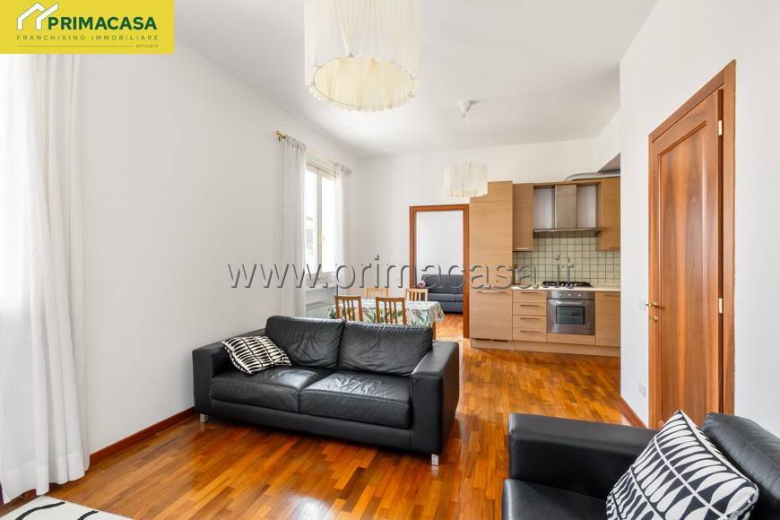 appartamento in vendita a Carpi in zona Centro Storico