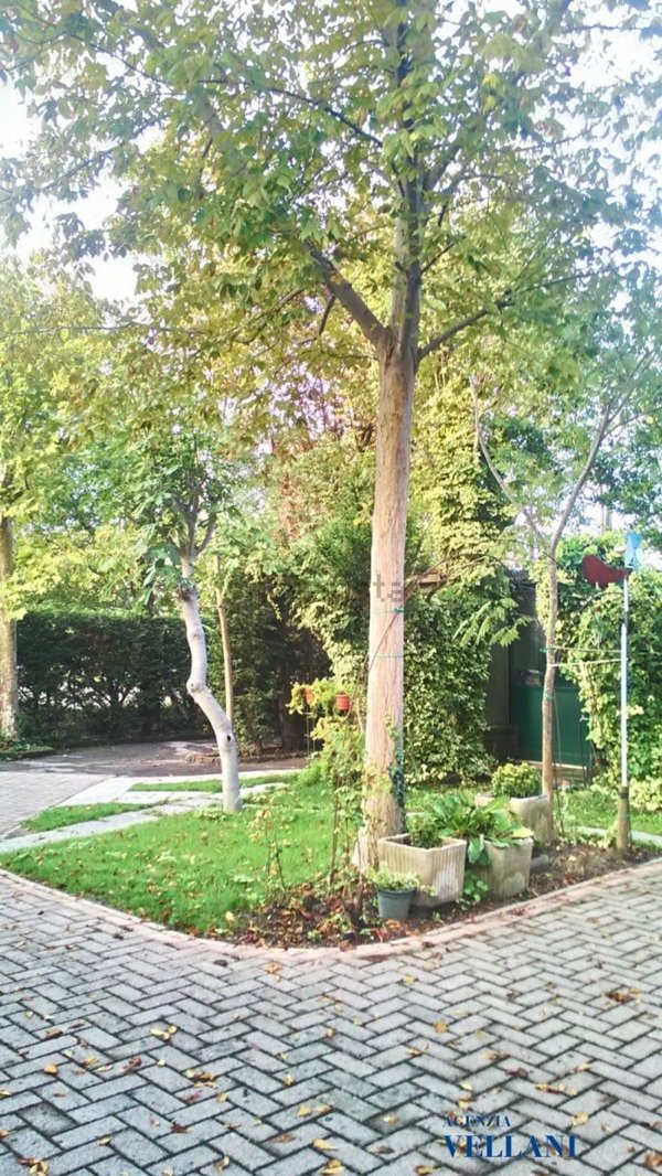 casa indipendente in vendita a Carpi