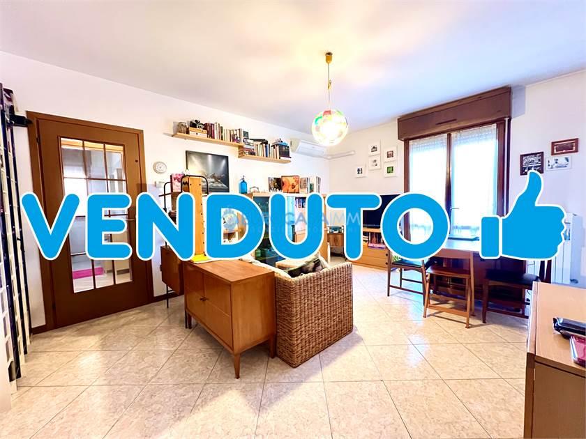 appartamento in vendita a Carpi in zona Cibeno Pile