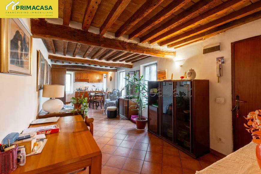 appartamento in vendita a Carpi in zona Centro Storico