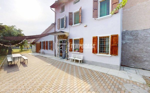 casa indipendente in vendita a Carpi in zona San Marino