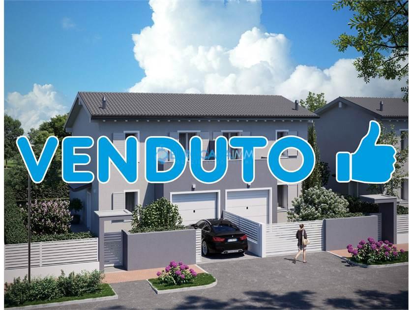 casa indipendente in vendita a Carpi in zona San Marino