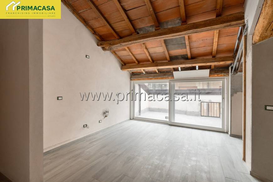 appartamento in vendita a Carpi in zona Centro Storico