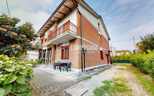 appartamento in vendita a Carpi in zona Cibeno Pile