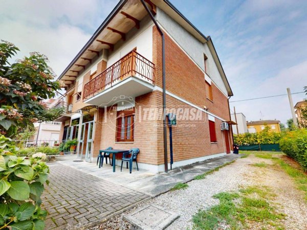 appartamento in vendita a Carpi in zona Cibeno Pile